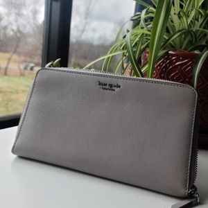 Kate Spade, NY. Leather. Zip Around Wallet. Grey